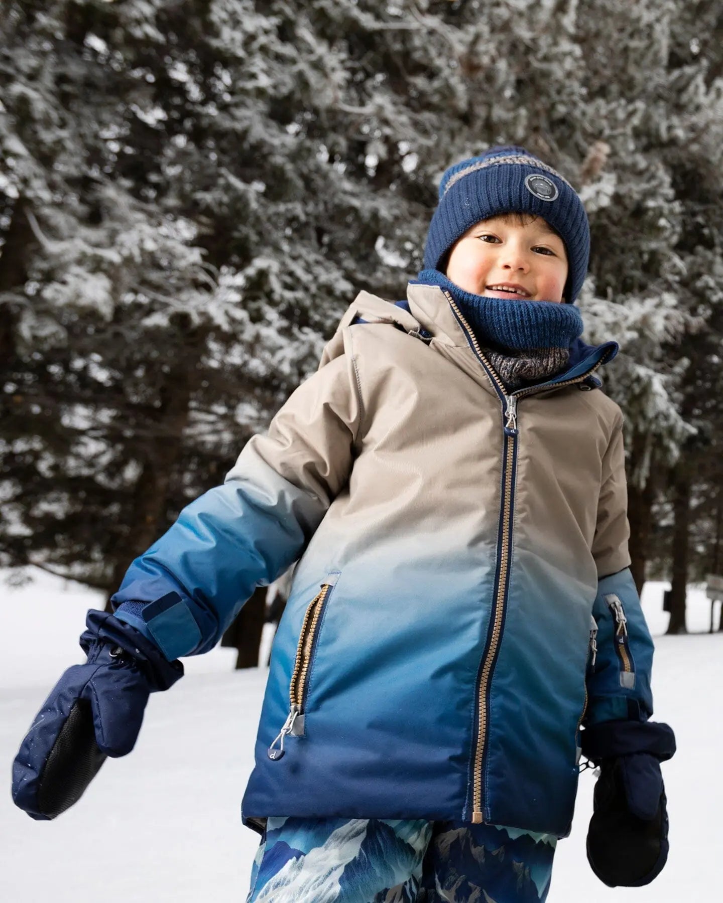 Winter Mittens Play Navy Blue syncee